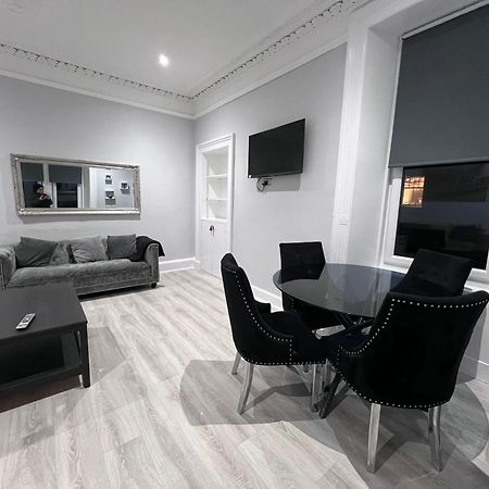 Lovely 4 Bedroom 2Nd Floor Walk Up Apartment Edinburgh Dış mekan fotoğraf