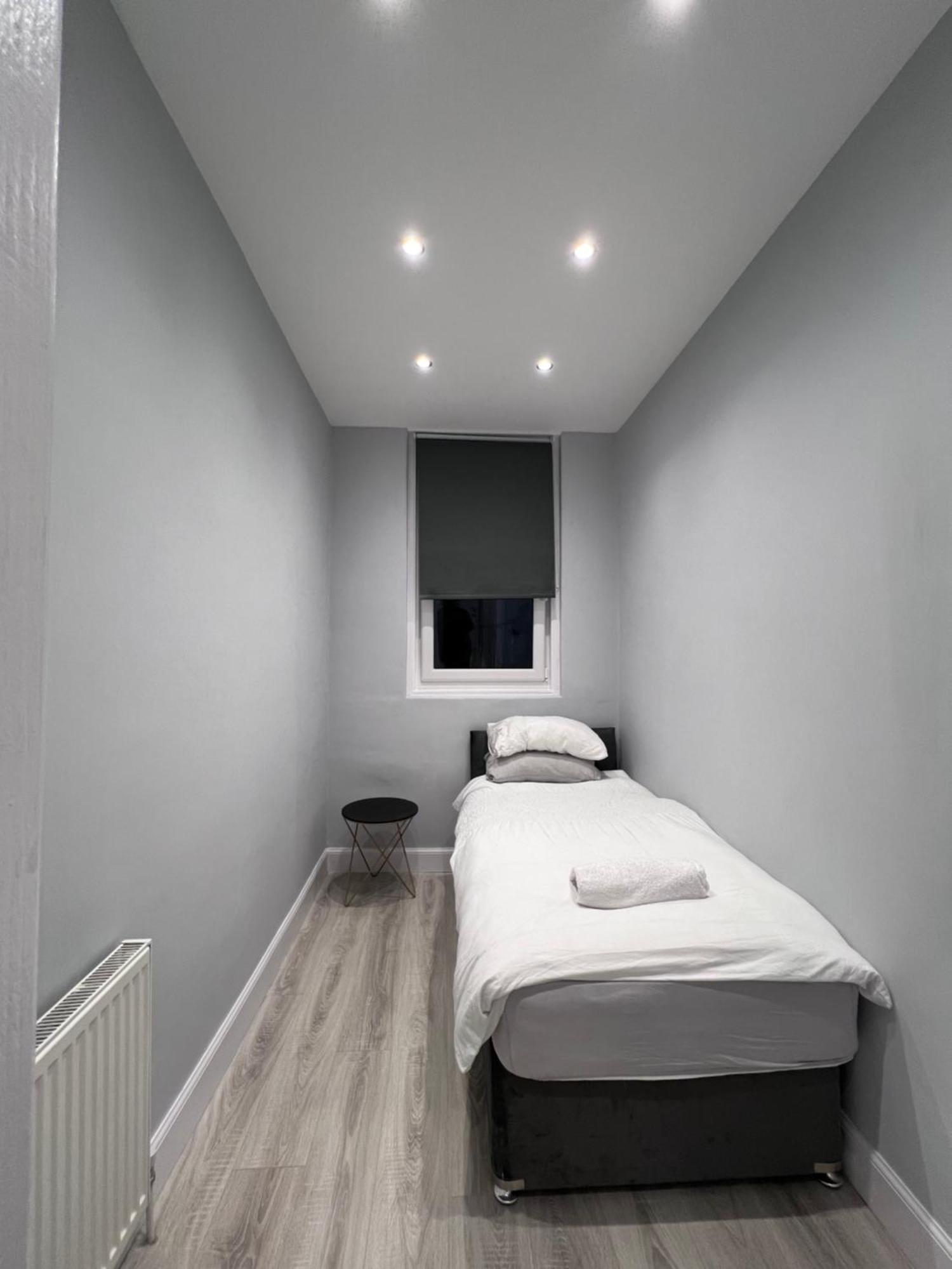 Lovely 4 Bedroom 2Nd Floor Walk Up Apartment Edinburgh Dış mekan fotoğraf